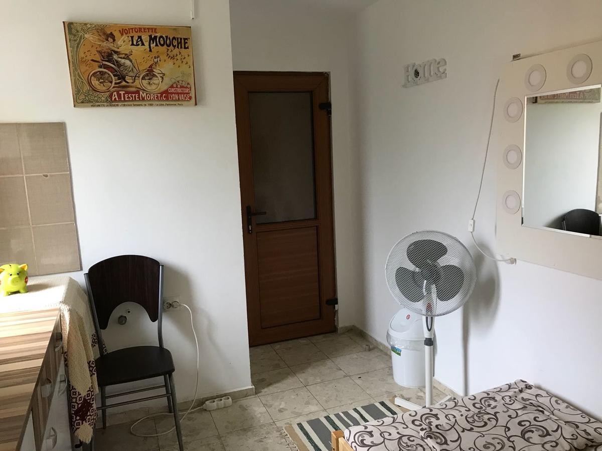 Exit Routine Hostel Timisoara Room photo